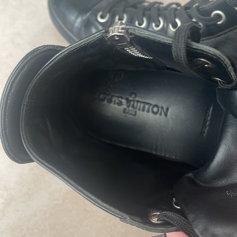 LV shoes - Picture 5 of 5